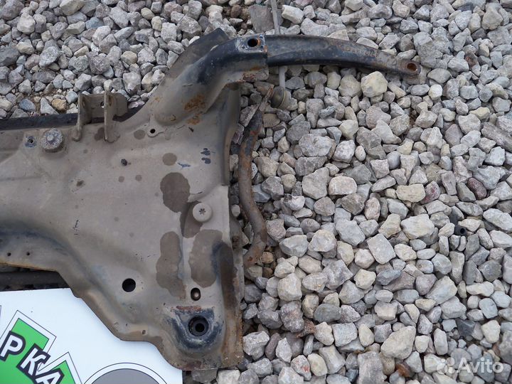 Подрамник Peugeot 307 2003г. 1.6