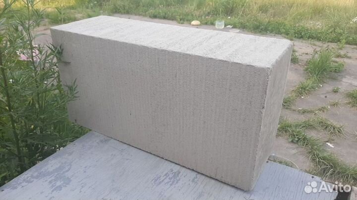 Газобетонный Блок D700