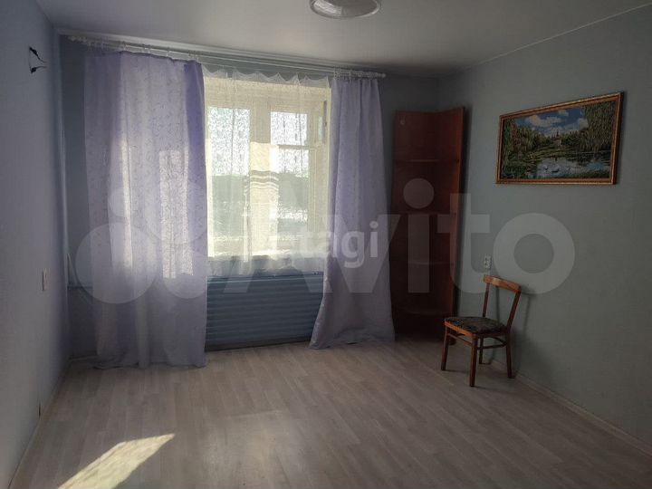 Комната 18 м² в 8-к., 5/5 эт.