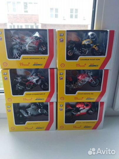 1 18 коллекция мотоциклов Ducati shell burago