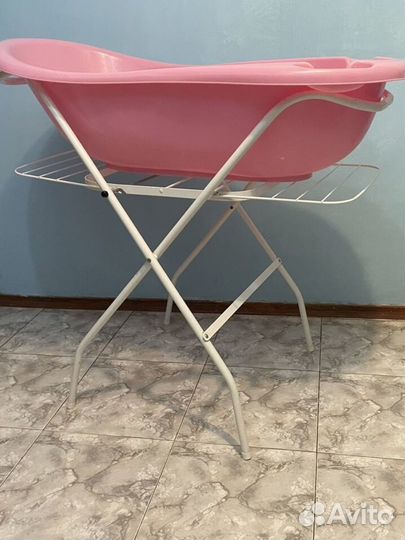 Детская ванночка с подставкой