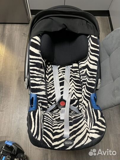 Автолюлька Britax romer baby safe plus с базой