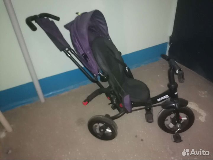 Детский трехколесный велосипед