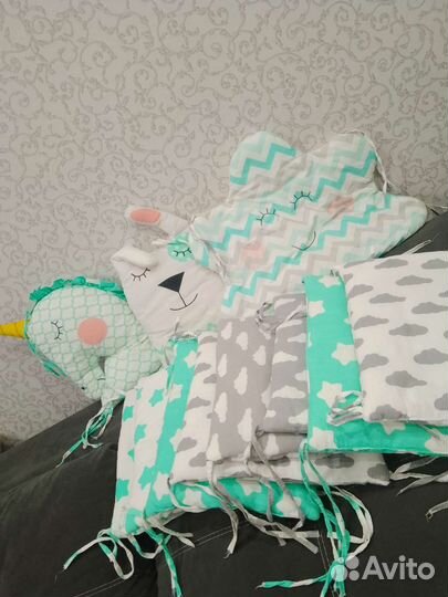 Бортики в детскую кроватку