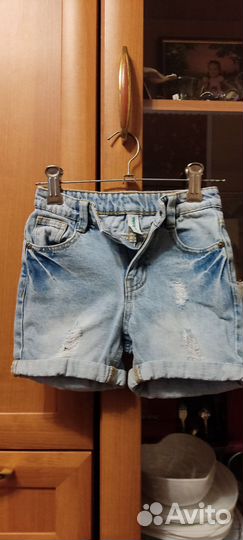 Джинсовые шорты