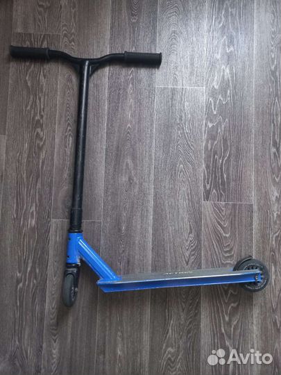 Трюковой самокат Rush Action
