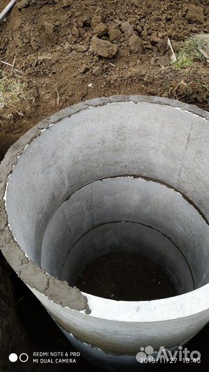 Мини-экскаватор