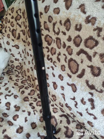 Трость четырехопорная