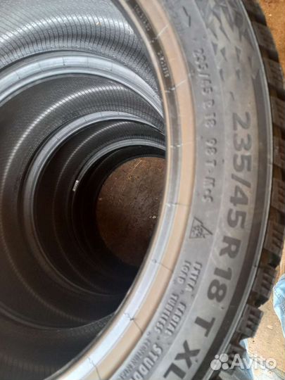 Continental IceContact 3 235/45 R18 98T