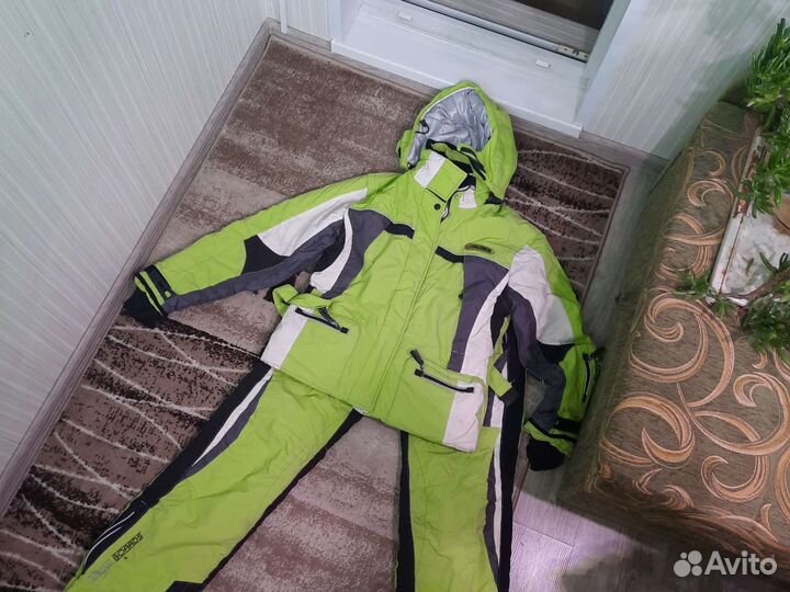 Горнолыжный костюм женский Salomon 46- 48р