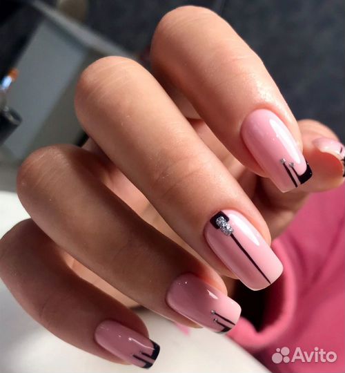 Маникюр, педикюр