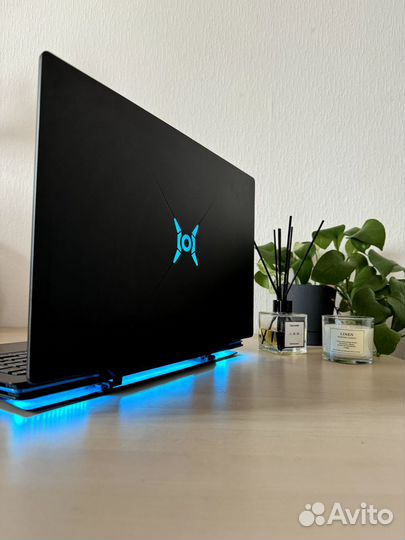 Игровой ноутбук Honor hunter v700