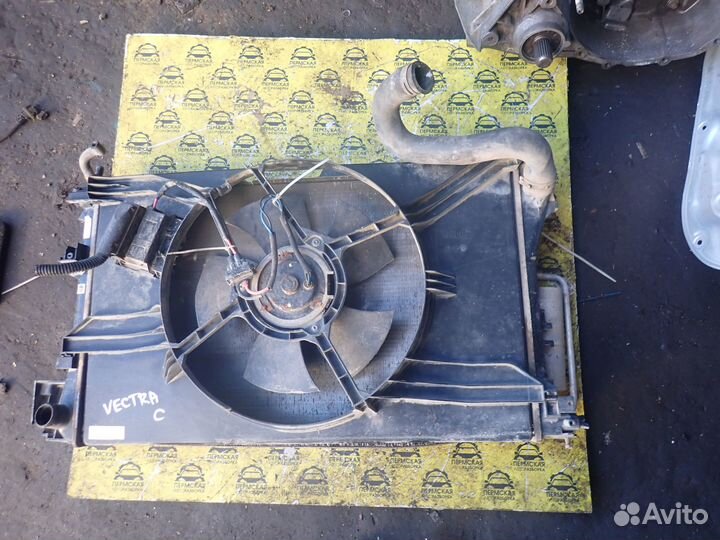 Радиатор диффузор Opel Vectra C 2002-2008