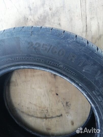 Continental ContiPremiumContact 5 225/60 R17