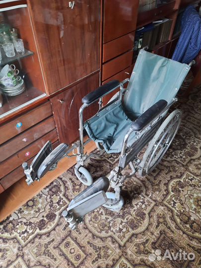 Коляска инвалидная