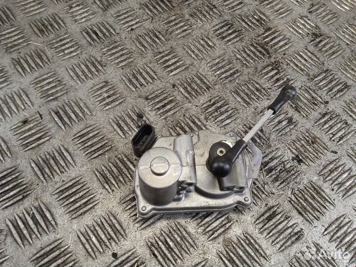 Заслонка дроссельная для Audi A6 C6 059131063D