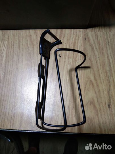 Крепление для бутылки на раму велосипеда