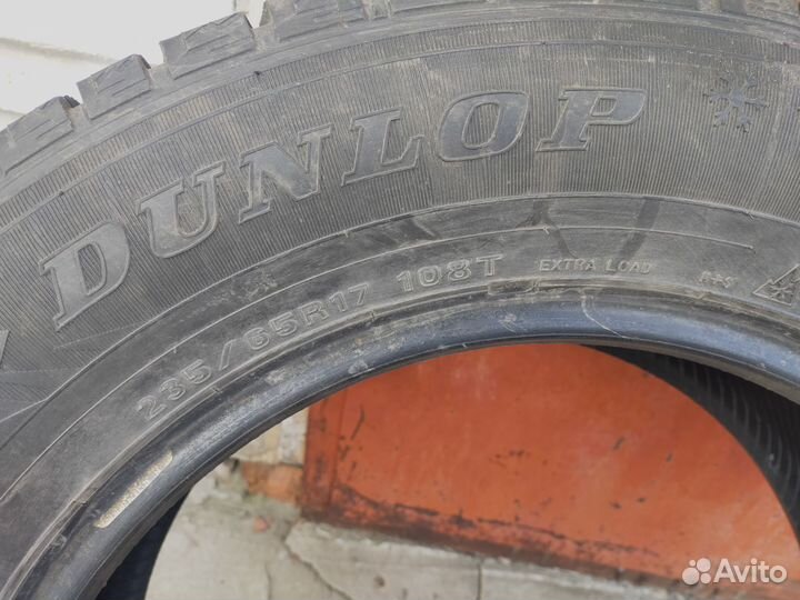 Dunlop Grandtrek Ice 02 235/65 R17 108T