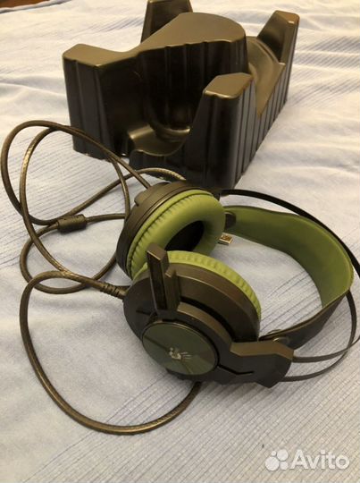 Игровые наушники
