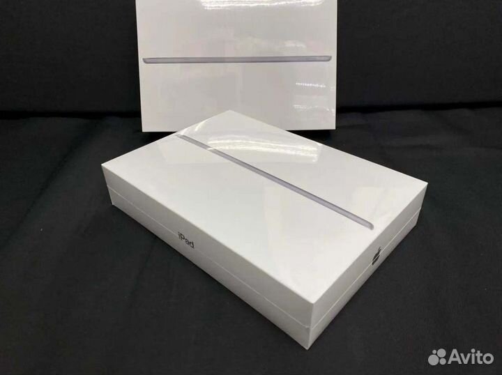 Планшет Apple iPad 9 10.2 64GB