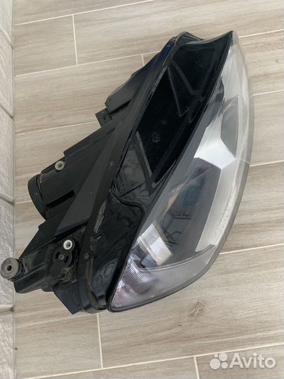 Фара правая гольф 7(vll)