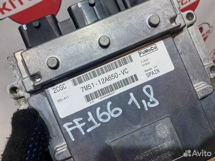 Блок управления двс Ford Focus 2