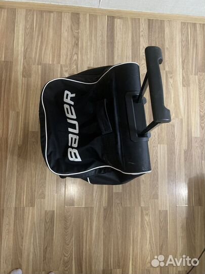 Вратарская хоккейная форма