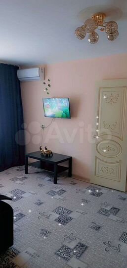 2-к. квартира, 48 м², 1/1 эт.