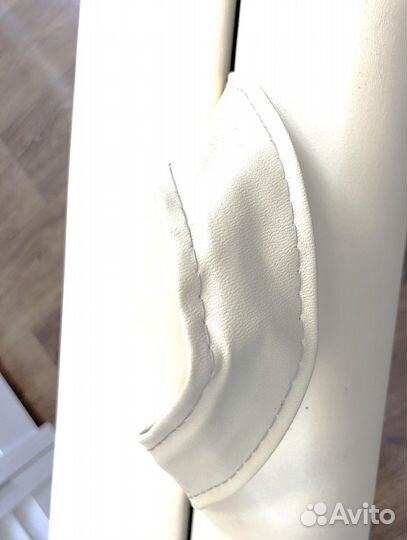 Кушетка для шугаринга