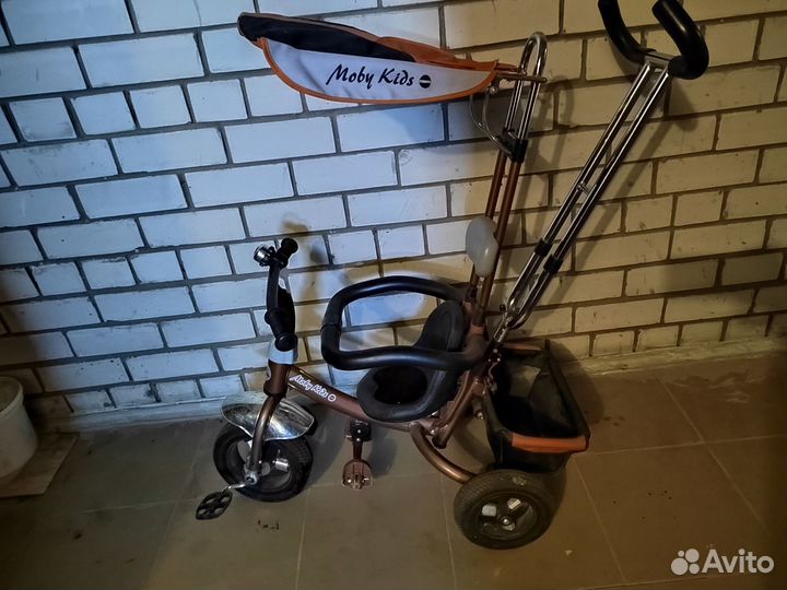 Детский велосипед с родительской ручкой