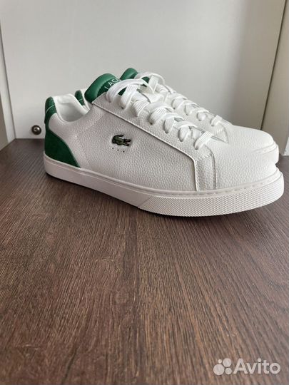 Кроссовки мужские 43 размера lacoste