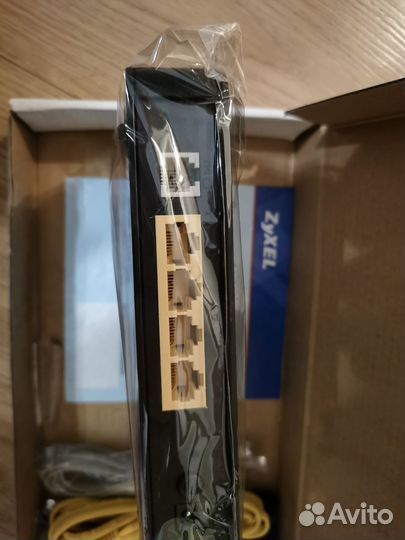 Wifi роутер по adsl2+ p660 htn ee новый