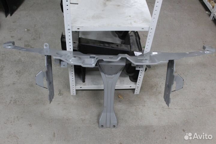 Панель передняя (телевизор) LADA 2123 Trevel