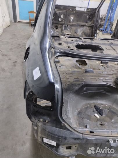 Крыло заднее левое Toyota Corolla