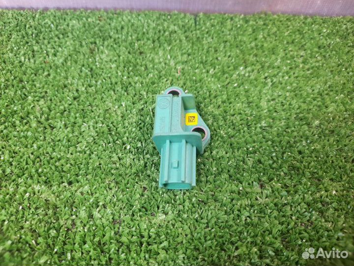 Датчик удара Audi A6 C6 Quattro седан 3.2 2007