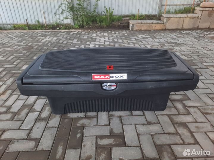 Ящик бокс для инструментов в пикап грузовик