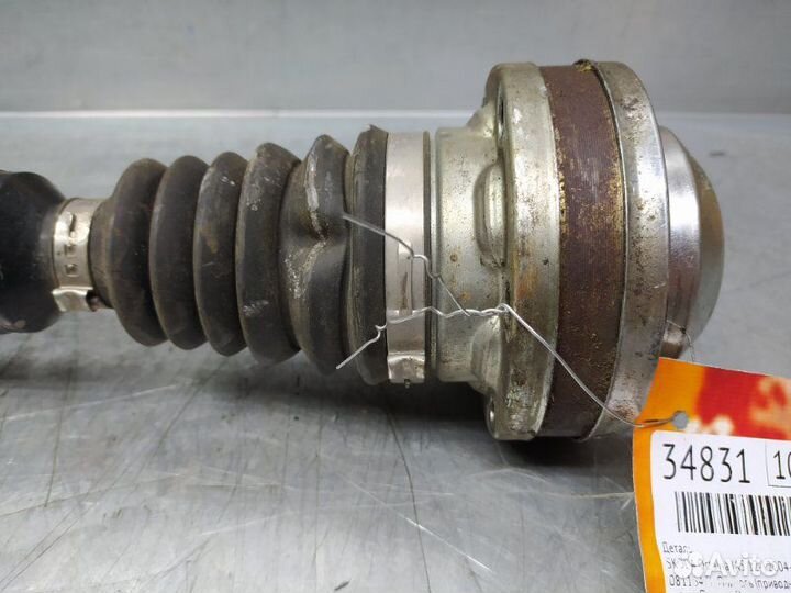 Полуось передняя правая Skoda Octavia (A5 1Z)