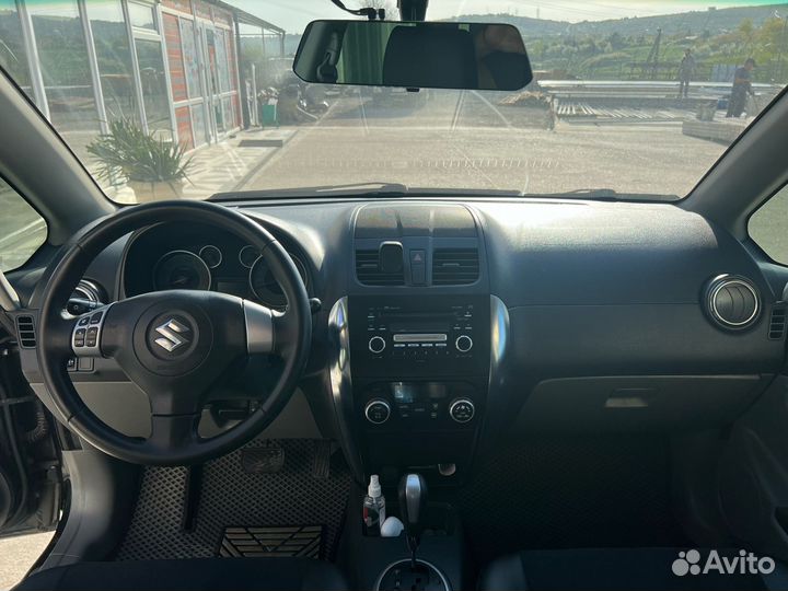 Suzuki SX4 1.6 AT, 2010, 256 000 км