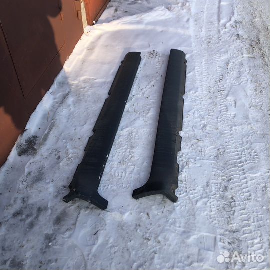 Порог накладка порога правая Ford Kuga Форд Куга