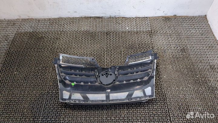 Решетка радиатора Volkswagen Jetta 5, 2007