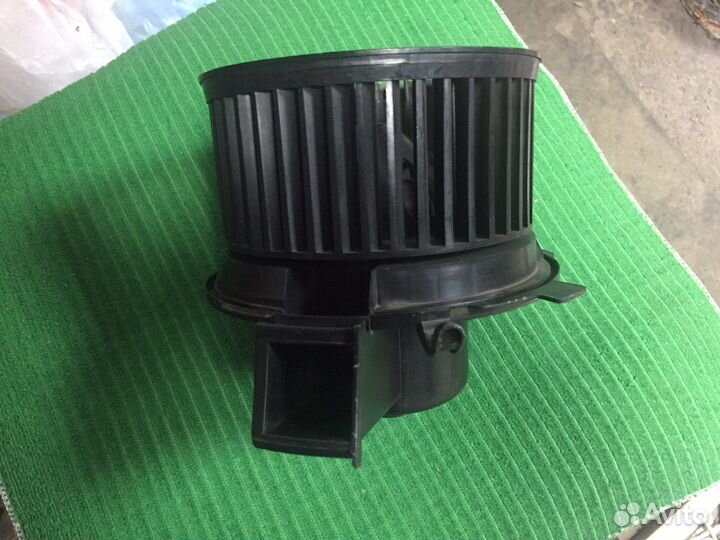 Моторчик печки peugeot 206