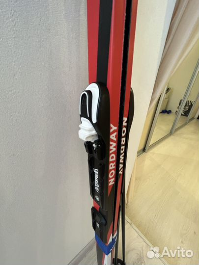 Беговые лыжи комплект с палками р.170