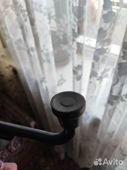 Трость 4-х опорная