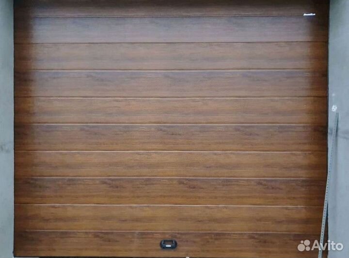Гаражные ворота с автоматикой