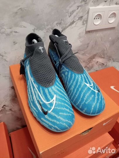 Сороконожки Nike Phantom GX Elite
