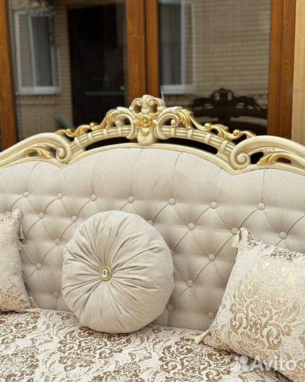 Мягкая мебель