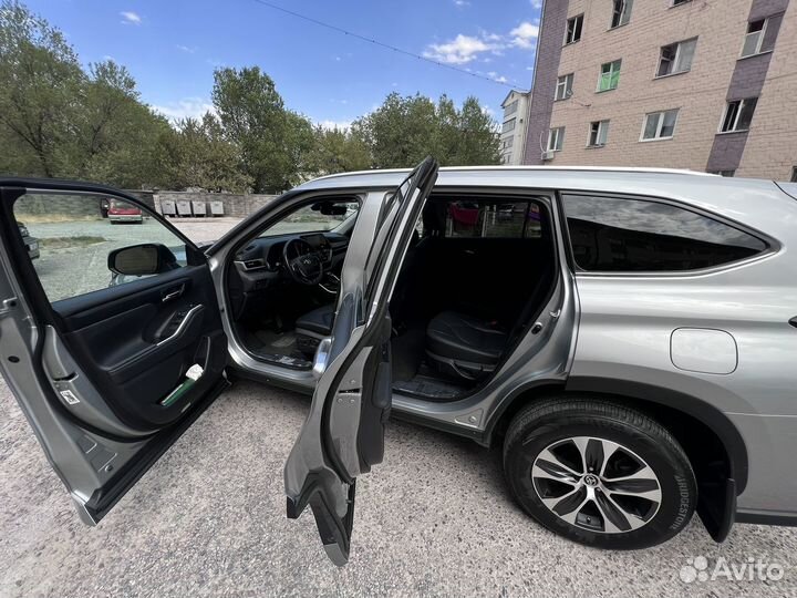 Toyota Highlander 3.5 AT, 2021, 91 000 км