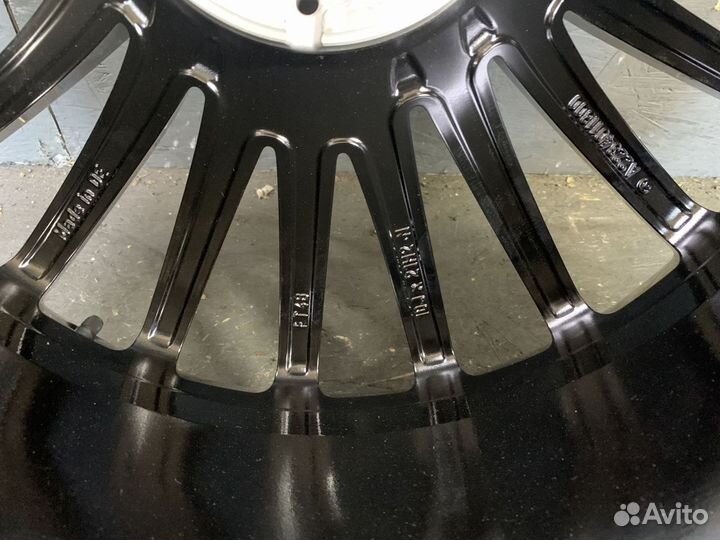 Новые колеса оригинал Mercedes S class W223 R21