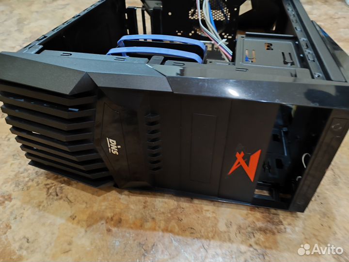 Корпус для пк с DVD дисководом