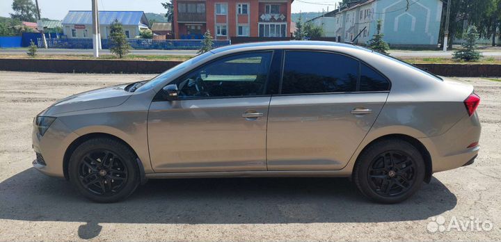 Skoda Rapid 1.6 МТ, 2020, 32 000 км